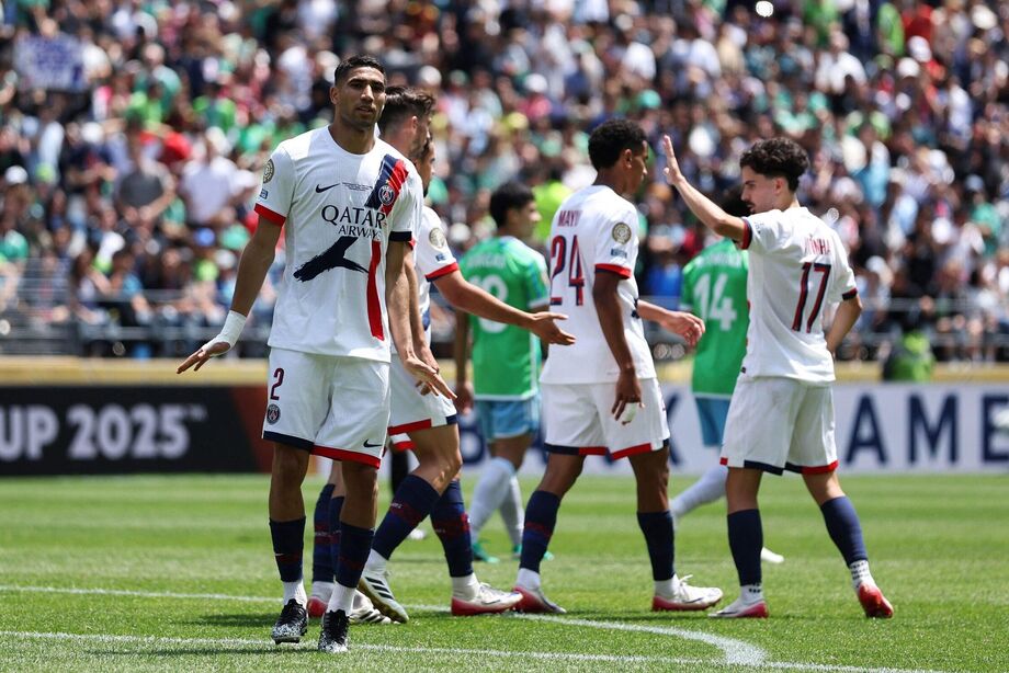Hakimi marcou o segundo gol do PSG na vitória sobre o Seattle Sounders.