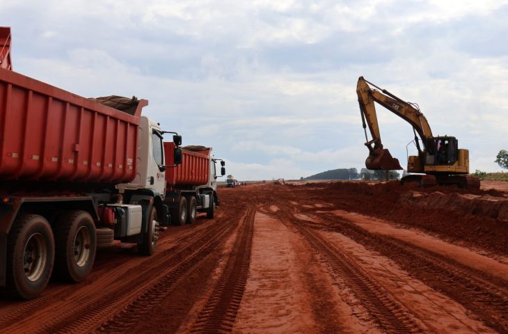 MS investe em obras viárias para impulsionar desenvolvimento em Ribas do Rio Pardo e Glória de Dourados