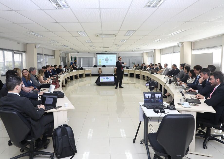 Curso promove discussão sobre proteção de crianças e adolescentes no Judiciário
