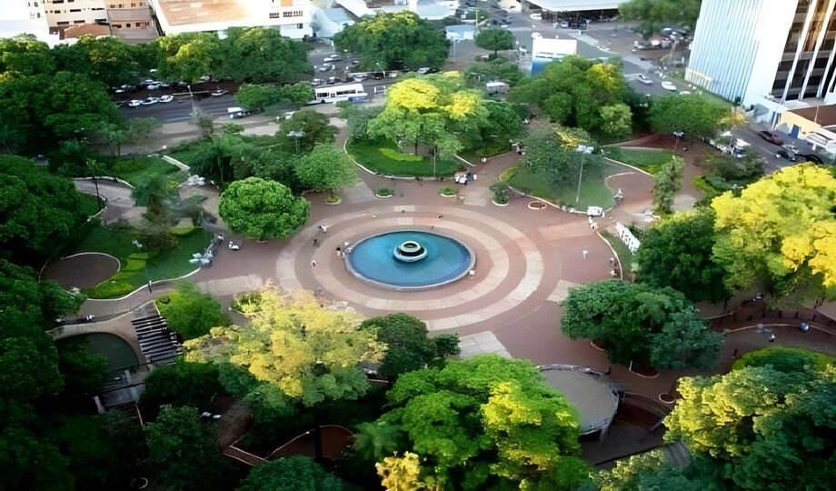 Durante reforma, Praça Ary Coelho terá horário diferenciado