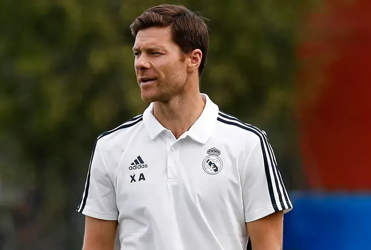 Xabi Alonso cita perda de controle contra o Dortmund: 'Muita coisa aconteceu em pouco tempo'