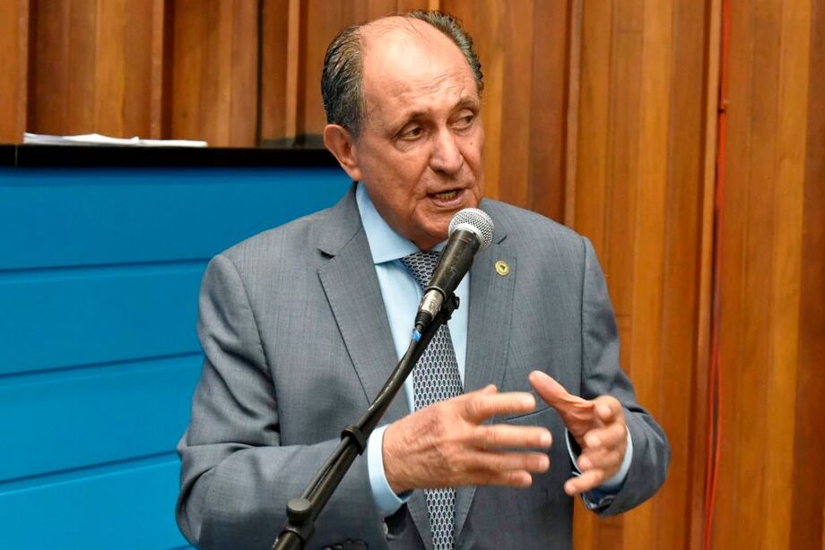 De acordo com o deputado Zé Teixeira, a feira promove a leitura, a valorização de autores regionais e a difusão da literatura de MS