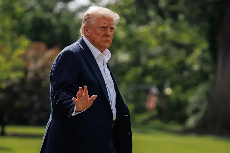 Trump falou nesta sexta-feira a jornalistas em Washington sobre possível conversa com Lula