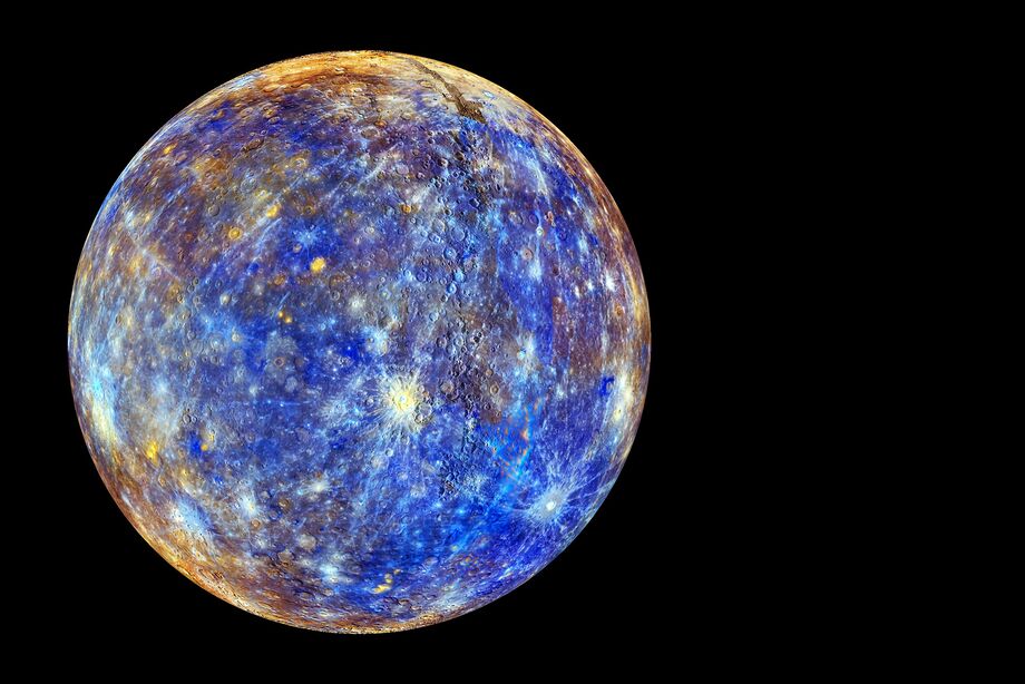 Enquanto a astronomia lida com cálculos e posições dos astros, a astrologia interpreta esses movimentos em relação ao comportamento humano.