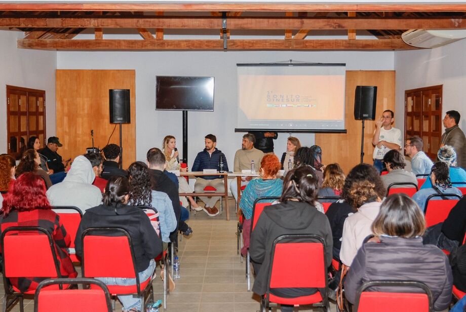 Em seminário do Bonito Cinesur, Embratur defendeu o cinema como cartão de visita do Brasil para impulsionar o turismo.