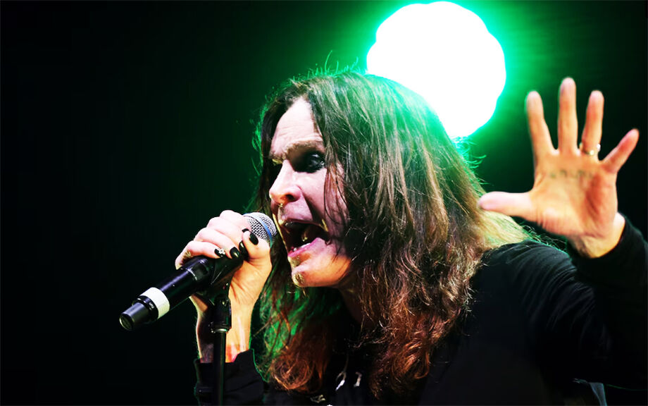 Ozzy Osbourne, vocalista da banda Black Sabbath, durante apresentação da turnê 'Reunion', realizada no Campo de Marte