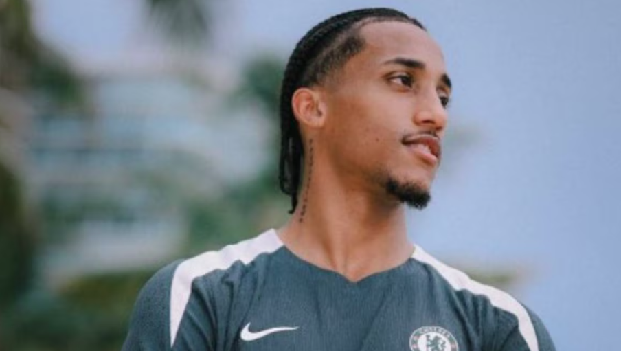 João Pedro foi anunciado como reforço do Chelsea.