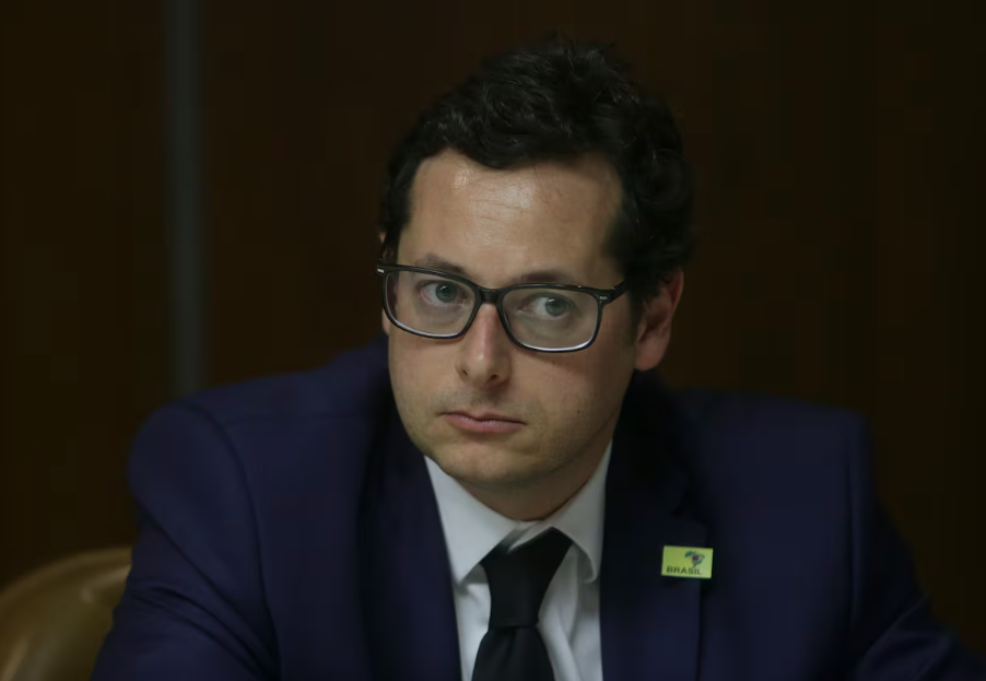 Wajngarten foi demitido do PL a pedido de Michelle Bolsonaro.