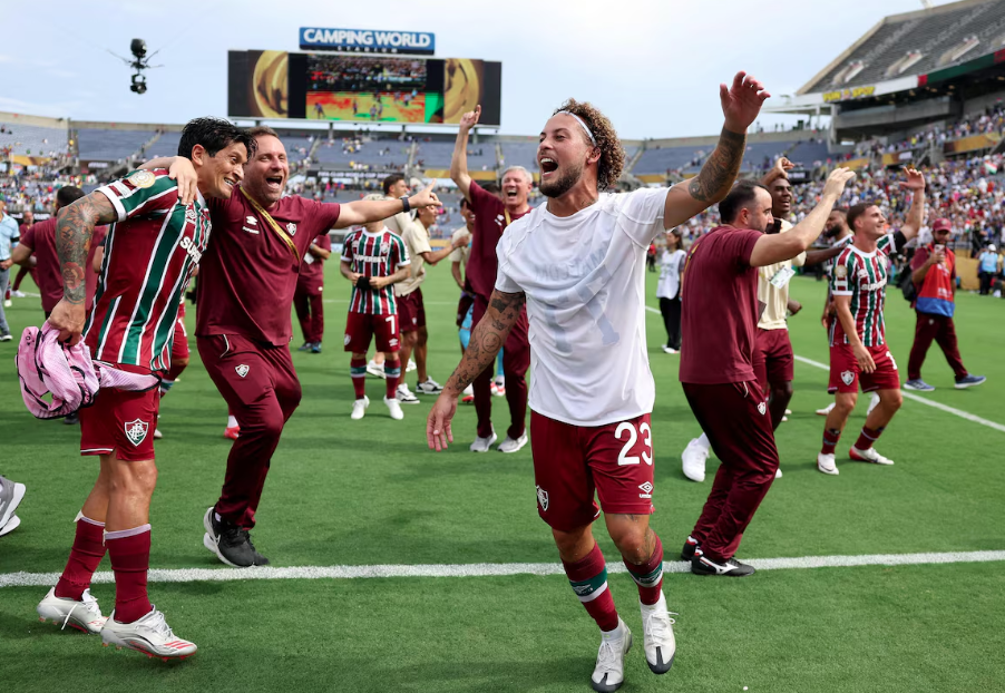 Fluminense encara o Chelsea pela semi do Mundial.