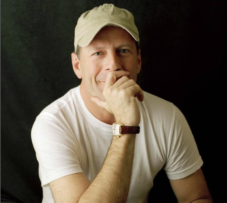 Bruce Willis enfrenta desafios graves com a demência frontotemporal.