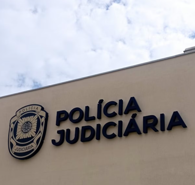 Polícia Judiciária de Portugal prendeu brasileiro de 46 anos, que estava foragido depois de ser condenado por abuso de menores.
