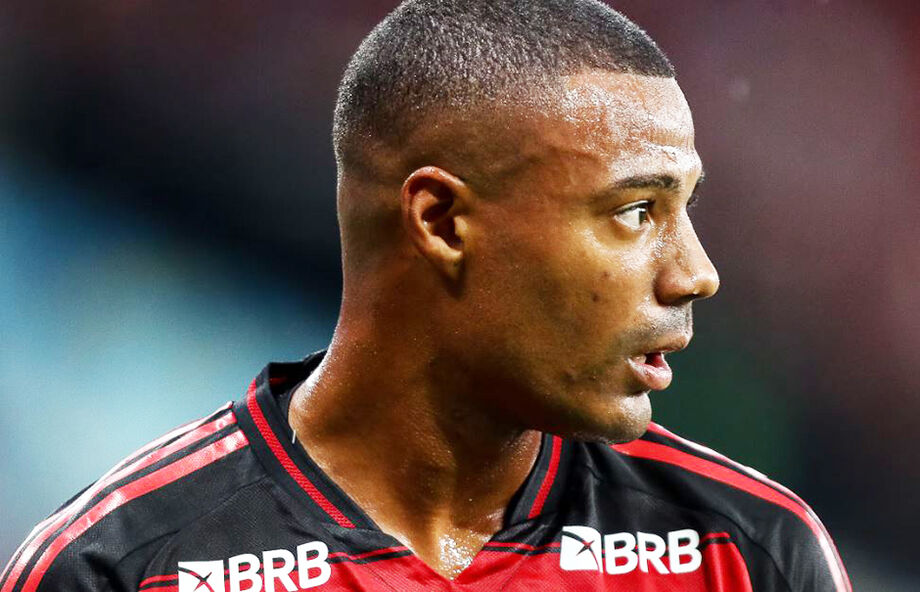 De La Cruz foi tema de polêmica causada por vazamento de mensagem de médico do Flamengo.