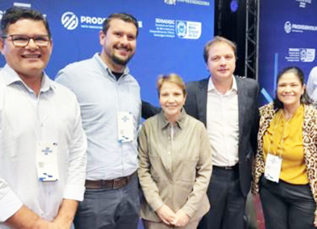 O prefeito André Guimarães esteve no lançamento da nova fase do Cidade Empreendedora