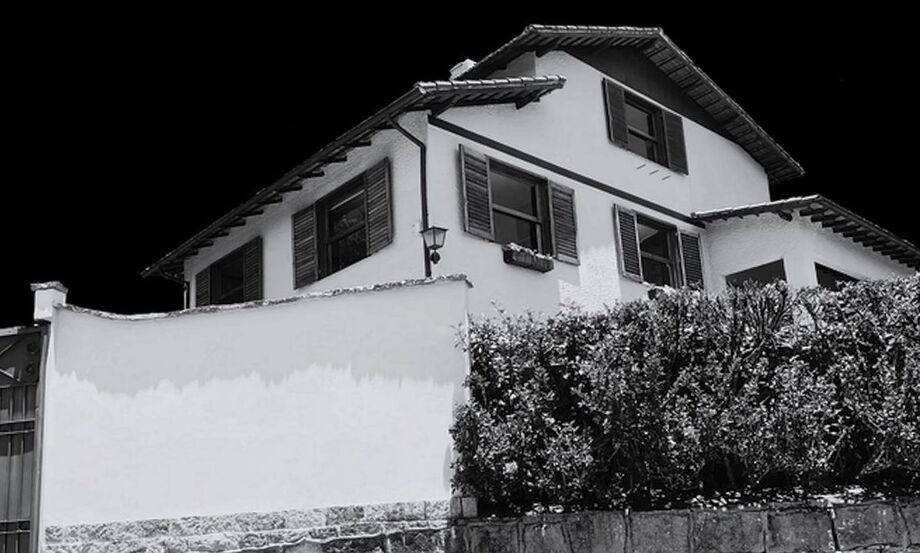 Casa da Morte foi usado como centro de torturas e assassinatos durante a ditadura militar.