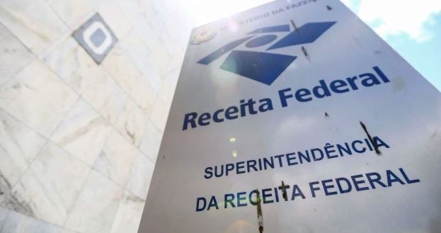 Unafisco questiona medidas do STF contra auditores investigados por suposto vazamento de dados fiscais.
