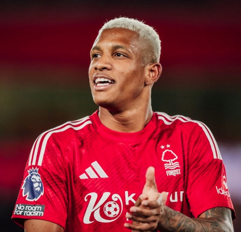Danilo estava no Nottingham Forest, da Inglaterra, e será reforço do Botafogo.