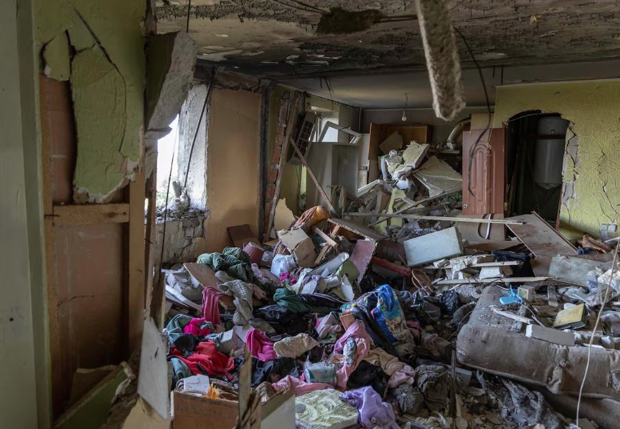 Apartamento em prédio residencial atingido por ataque da Rússia a Odessa, na Ucrânia