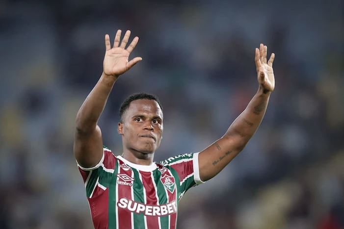 Arias se despede da torcida do Fluminense: Não é um adeus, é um até logo