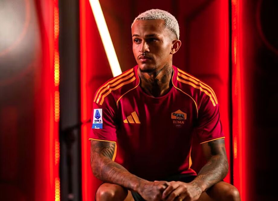 Wesley é o novo reforço da Roma e já chega inspirado no ídolo Cafu