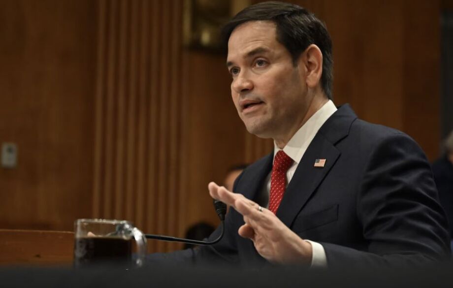Marco Rubio diz que as togas do STF não podem proteger Moraes após sanções dos EUA, que também atingem outros ministros do Supremo. Medida é um alerta às autoridades brasileiras.