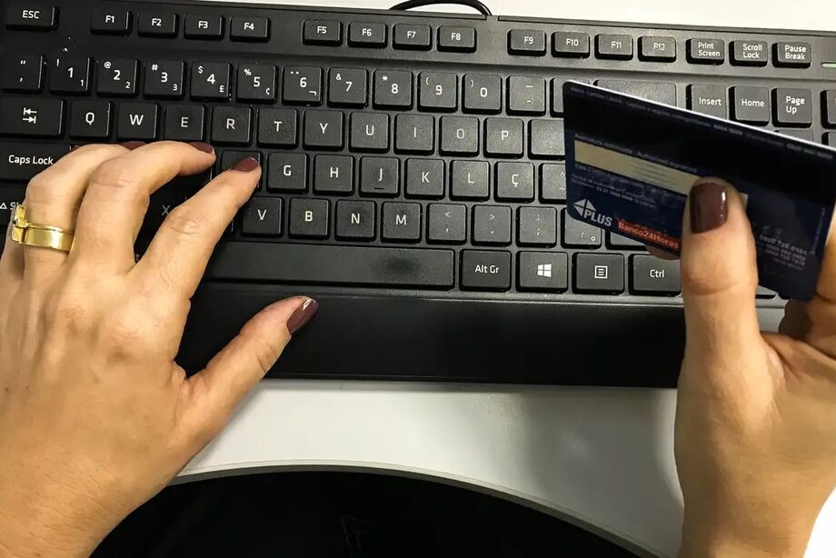 Associação pressiona governo dos EUA por maior rigor com plataformas nacionais