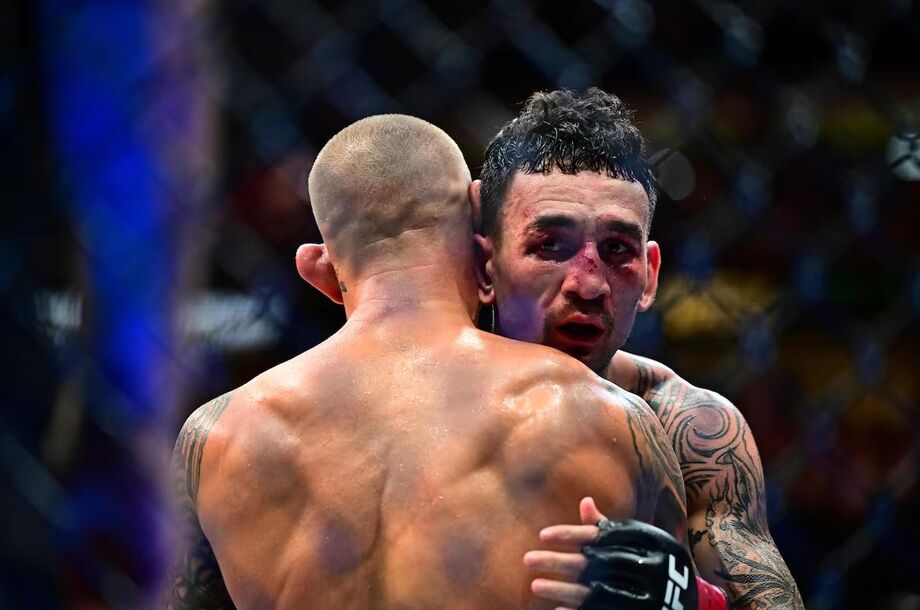 Holloway vence Poirier na despedida do rival no UFC