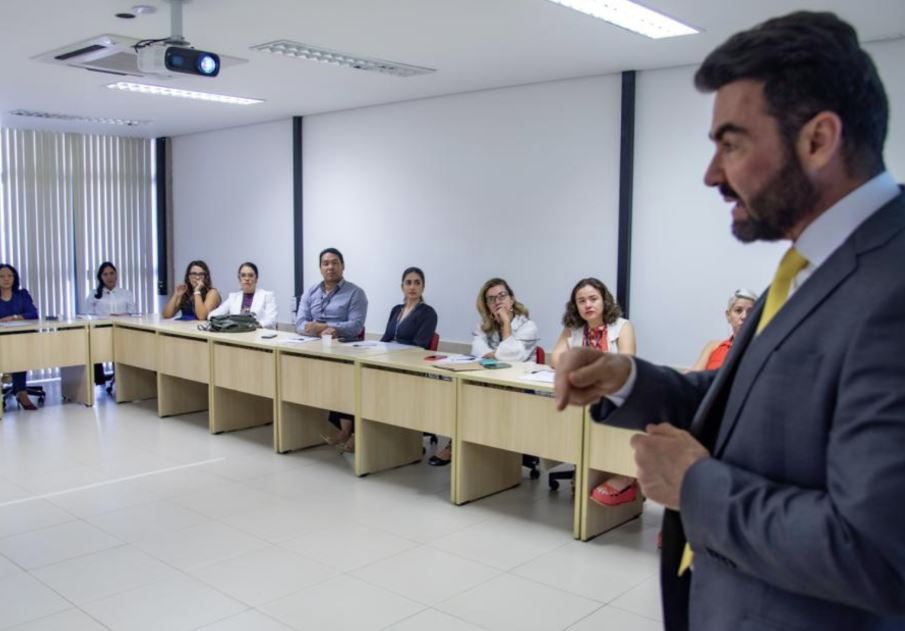 TJ e TCE alinham ações acerca da nova lei de enfrentamento à violência contra a mulher