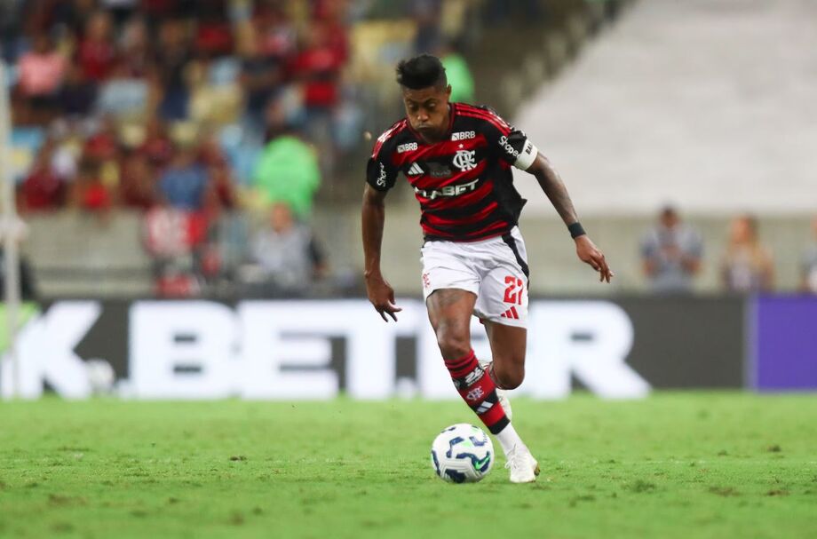 Bruno Henrique passa a responder criminalmente por estelionato e fraude.