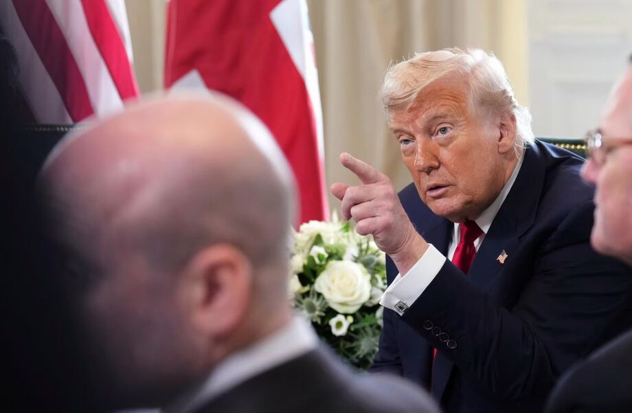 Trump afirmou ter assinado um 'grande acordo comercial' com o Reino Unido