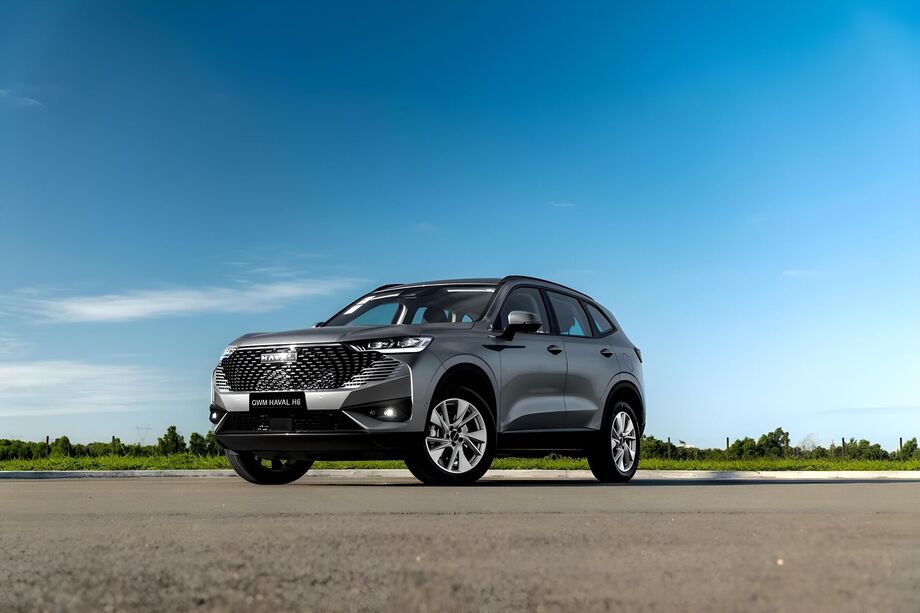 Novo Haval H6 HEV One, SUV híbrido da GWM, já está disponível nas concessionárias Bamaq em Campo Grande e Dourados.