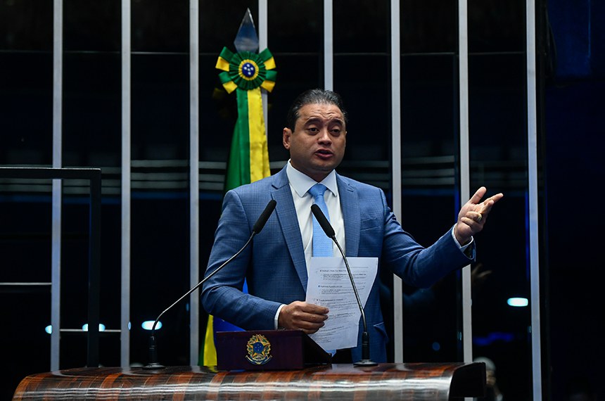 Senado aprova mudanças no Fundo Social que amplia uso dos recursos do pré-sal para áreas como habitação, assistência social e enfrentamento de desastres