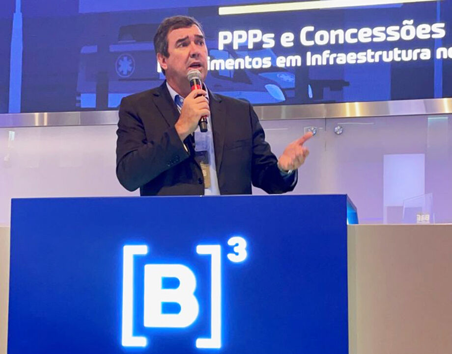 Governador de MS apresenta proposta de PPP para ampliação do Hospital Regional, com investimentos de R$ 950 milhões e a construção de dois novos blocos para aumentar a capacidade de leitos.