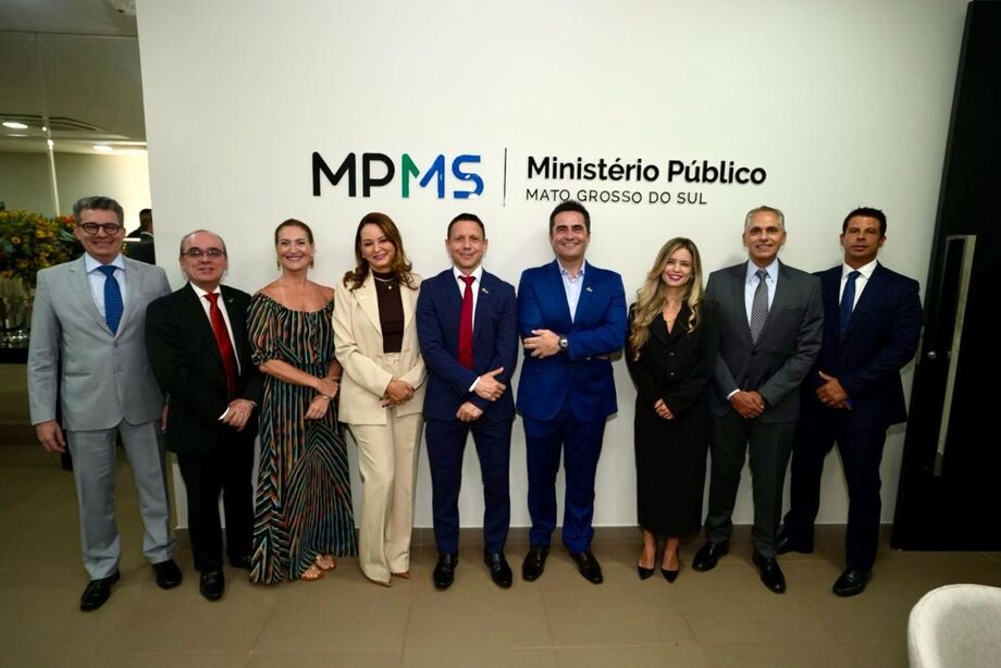 Nova diretoria da Abrampa empossada durante cerimônia em Campo Grande (MS), com representantes do Ministério Público de todo o país