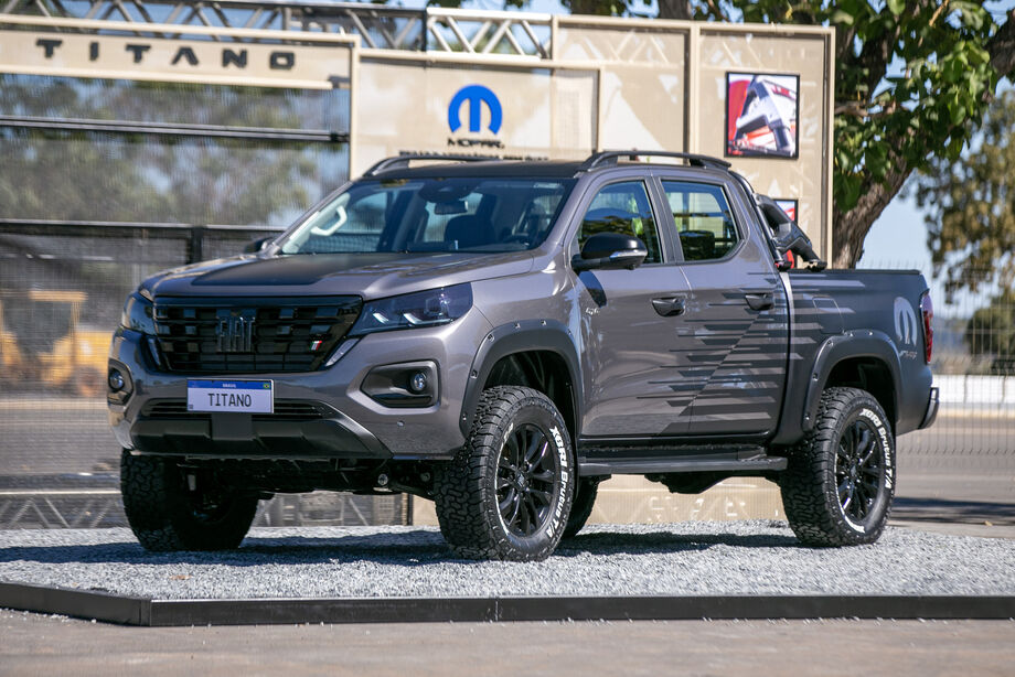 Titano 2026 estreia com mais de 40 acessórios da Mopar e produção em Córdoba; modelo é aposta da Fiat no segmento de picapes médias.