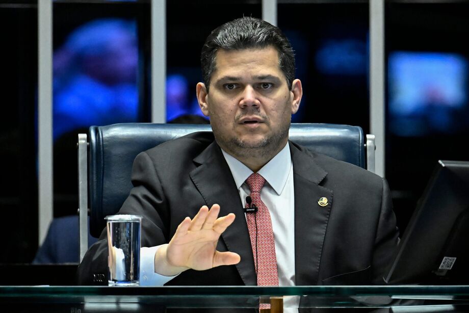 Davi Alcolumbre (União-AP), pautou para esta terça-feira, 8, a votação do Projeto de Lei dos Cassinos