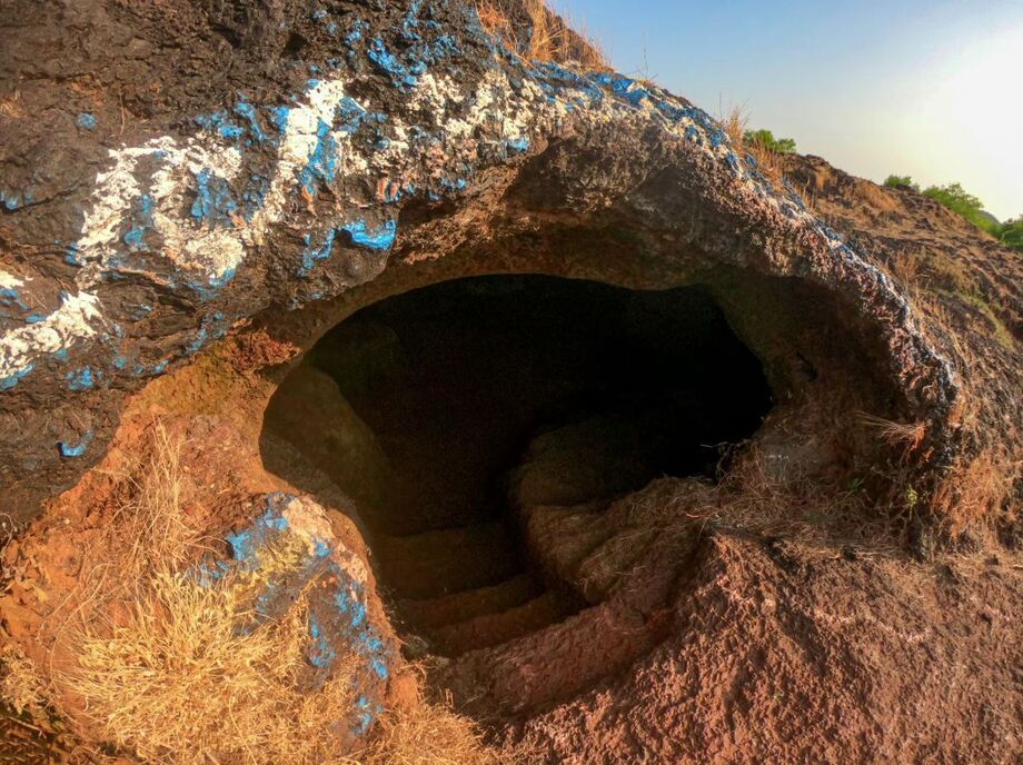 Região no sul da Índia em que mulher russa e suas duas filhas foram encontradas é área turística sujeita a deslizamentos de terra.