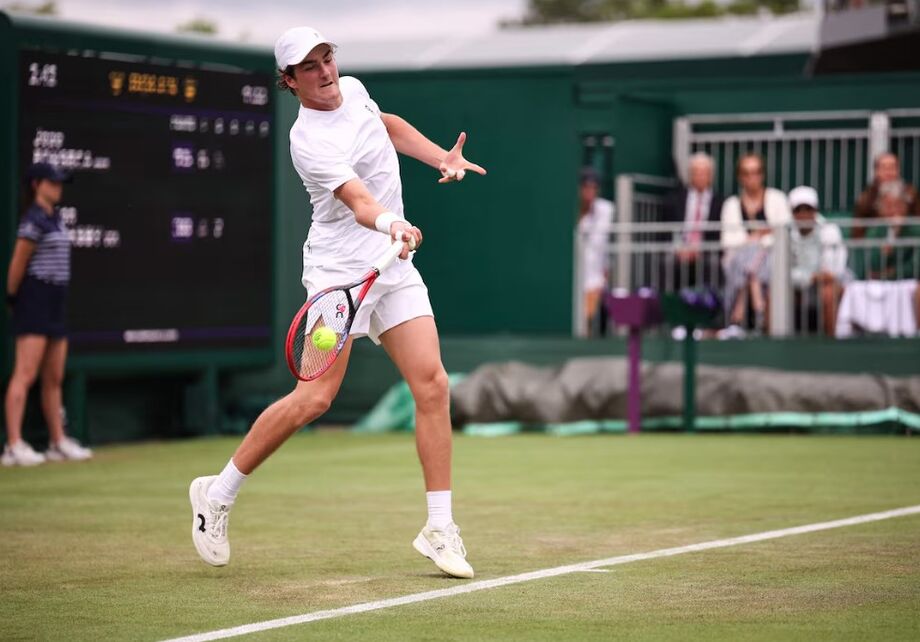 Em sua primeira campanha em Wimbledon, Fonseca vai para seu terceiro jogo com a confiança renovada