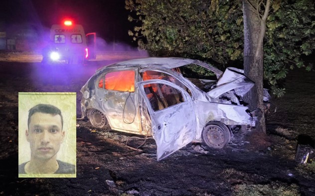 Acidente aconteceu em um VW Gol que ficou totalmente destruído após colisão