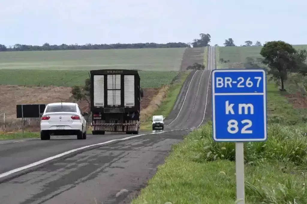 Trecho da BR-267 que está no pacote de concessão da Rota da Celulose.