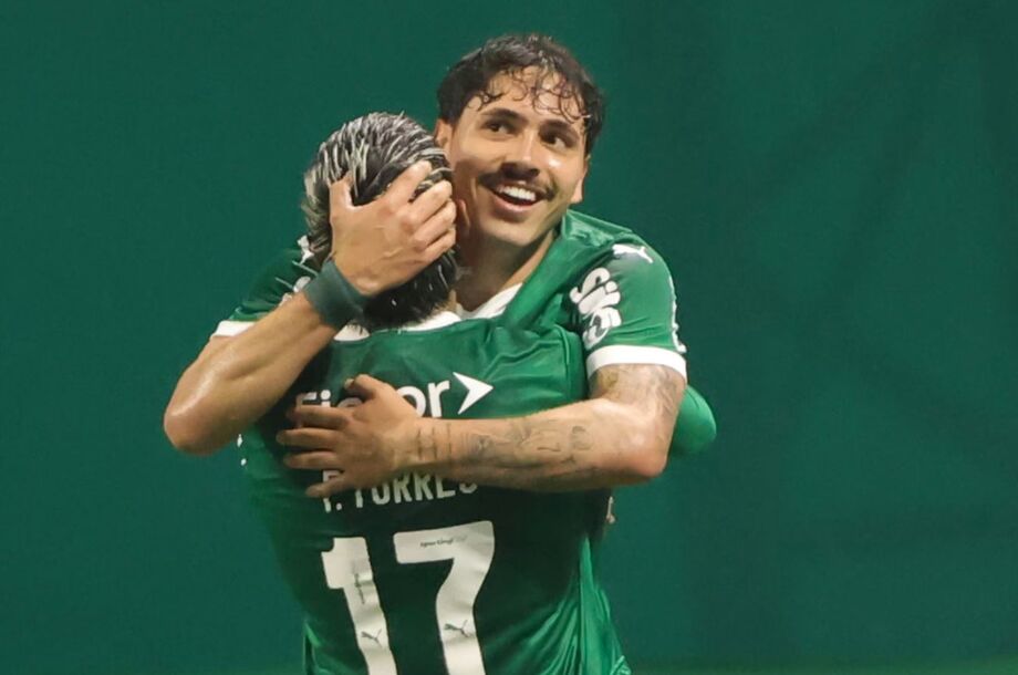 Maurício anotou o terceiro gol palmeirense no duelo com o Atlético-MG.