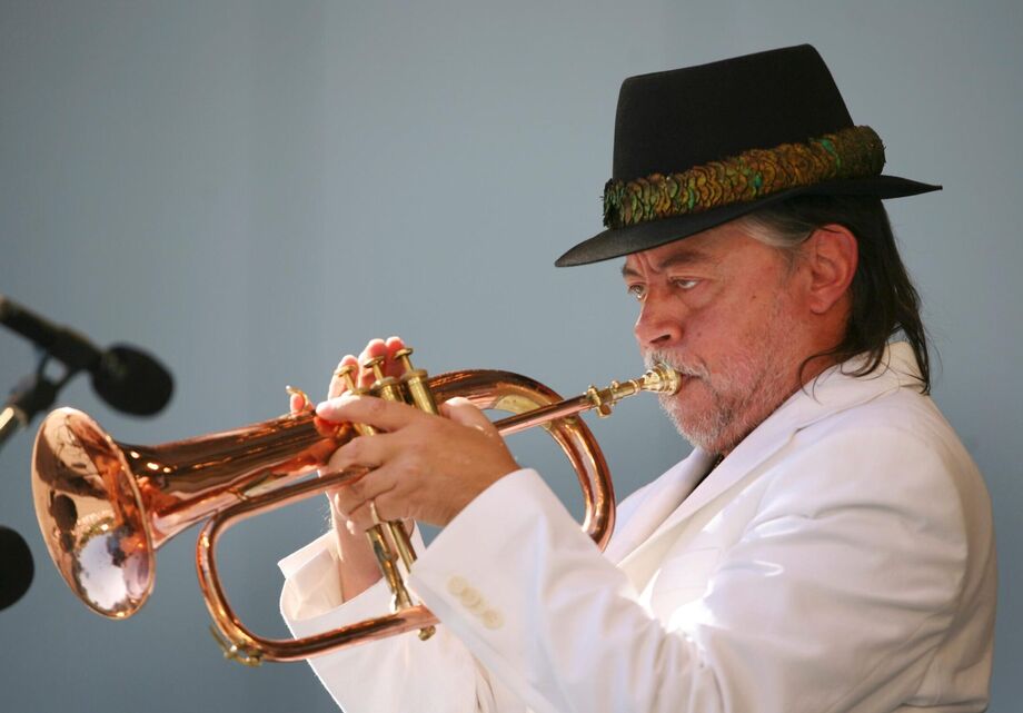 Chuck Mangione morreu em sua casa em Rochester, Nova York, na terça-feira, 22 de julho, enquanto dormia