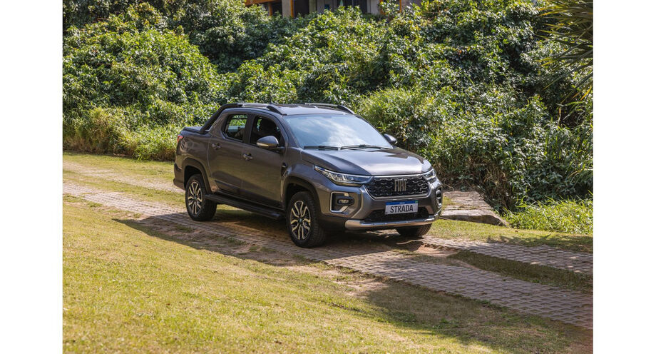 Fiat já vendeu mais de 240 mil carros em 2025 e mira quinto ano seguido como líder de vendas no Brasil.