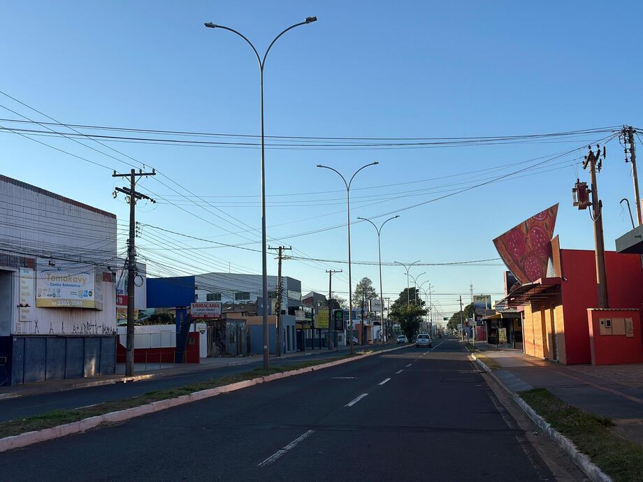 Céu amanhece limpo em Campo Grande nesta terça-feira (8)