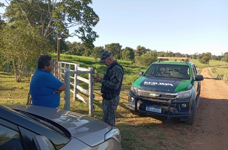 A partir do mapeamento das áreas com indícios de desmatamento, a Polícia Militar Ambiental realiza o refinamento das informações, desenhando os polígonos exatos das áreas impactadas.