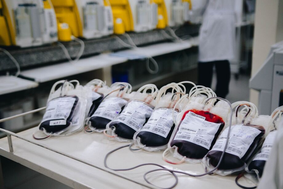 Doadores participam da campanha da Sesau e Hemosul para aumentar os estoques de sangue e cadastro de medula óssea