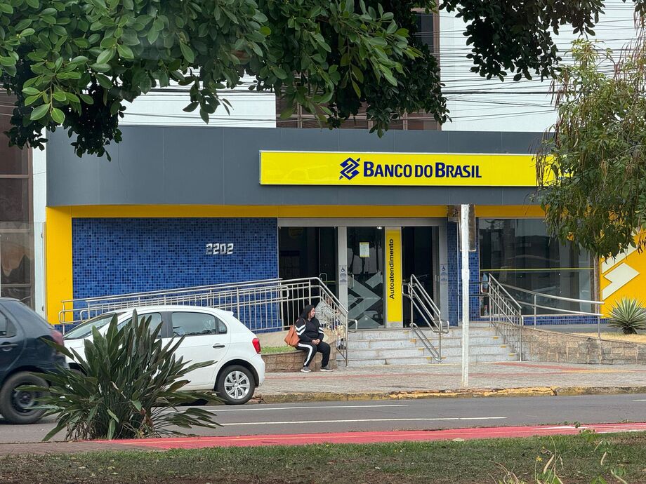 MS estende até setembro contrato com Banco do Brasil para arrecadação de tributos e evita interrupção dos pagamentos.