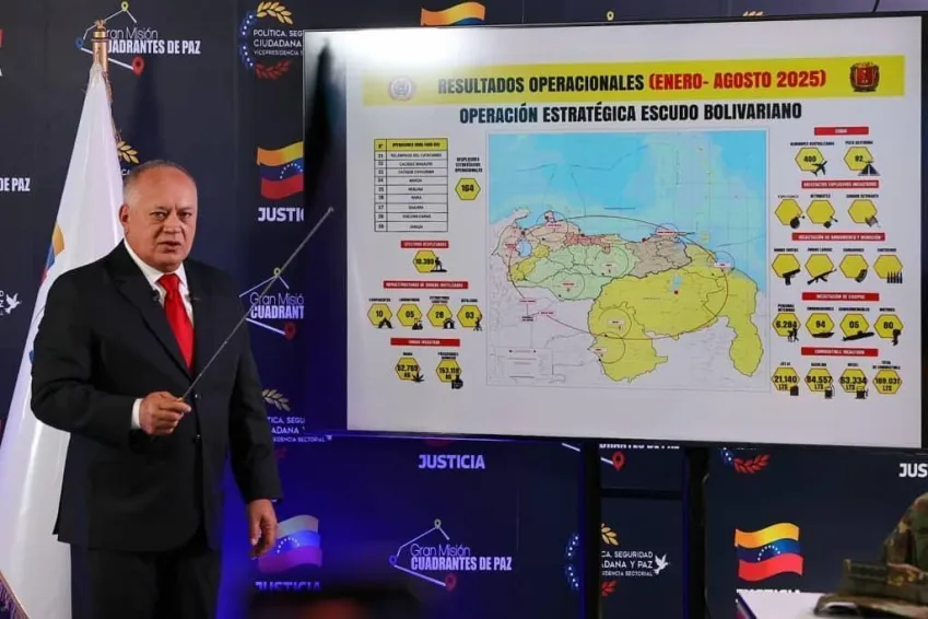 Ministro do Interior, Justiça e Paz da Venezuela, Diosdado Cabello, em coletiva de imprensa, em 25 de agosto de 2025.