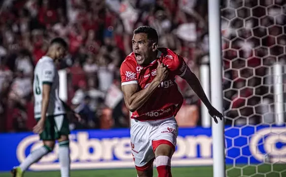 Vila Nova amplia tabu contra o Goiás e tira rival da liderança na Série B