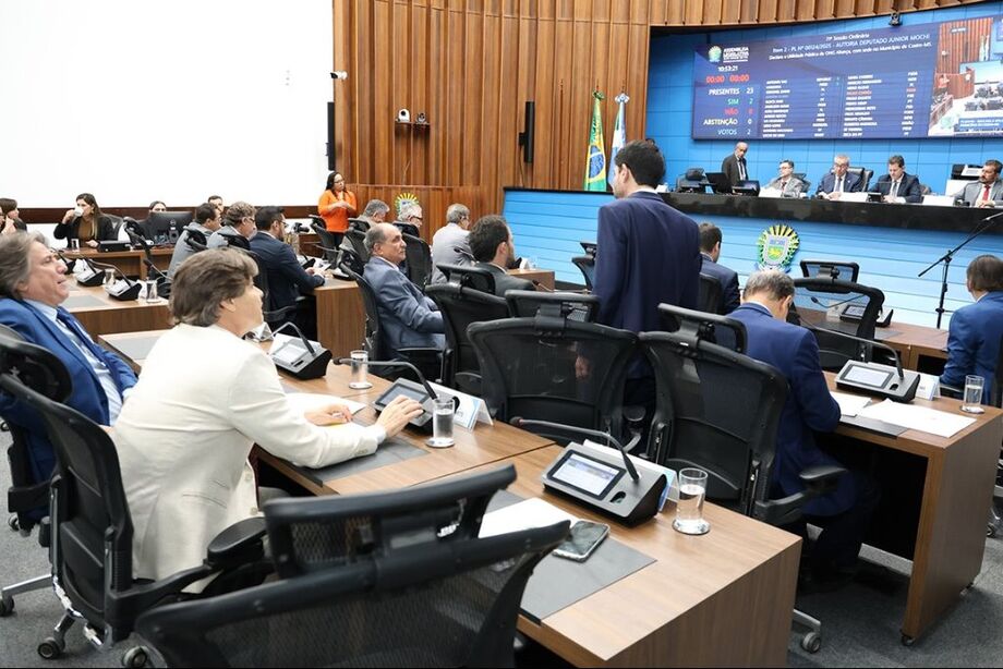 Projetos serão analisados e votados pelos deputados durante sessão plenária, que tem início às 9h com transmissão ao vivo
