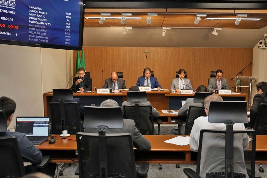 Reunião ordinária da CCJR acontece nas quartas-feiras, a partir das 8h, no Plenarinho